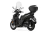 Voge SR16 4V en negro mate, vista tres cuartos trasera derecha