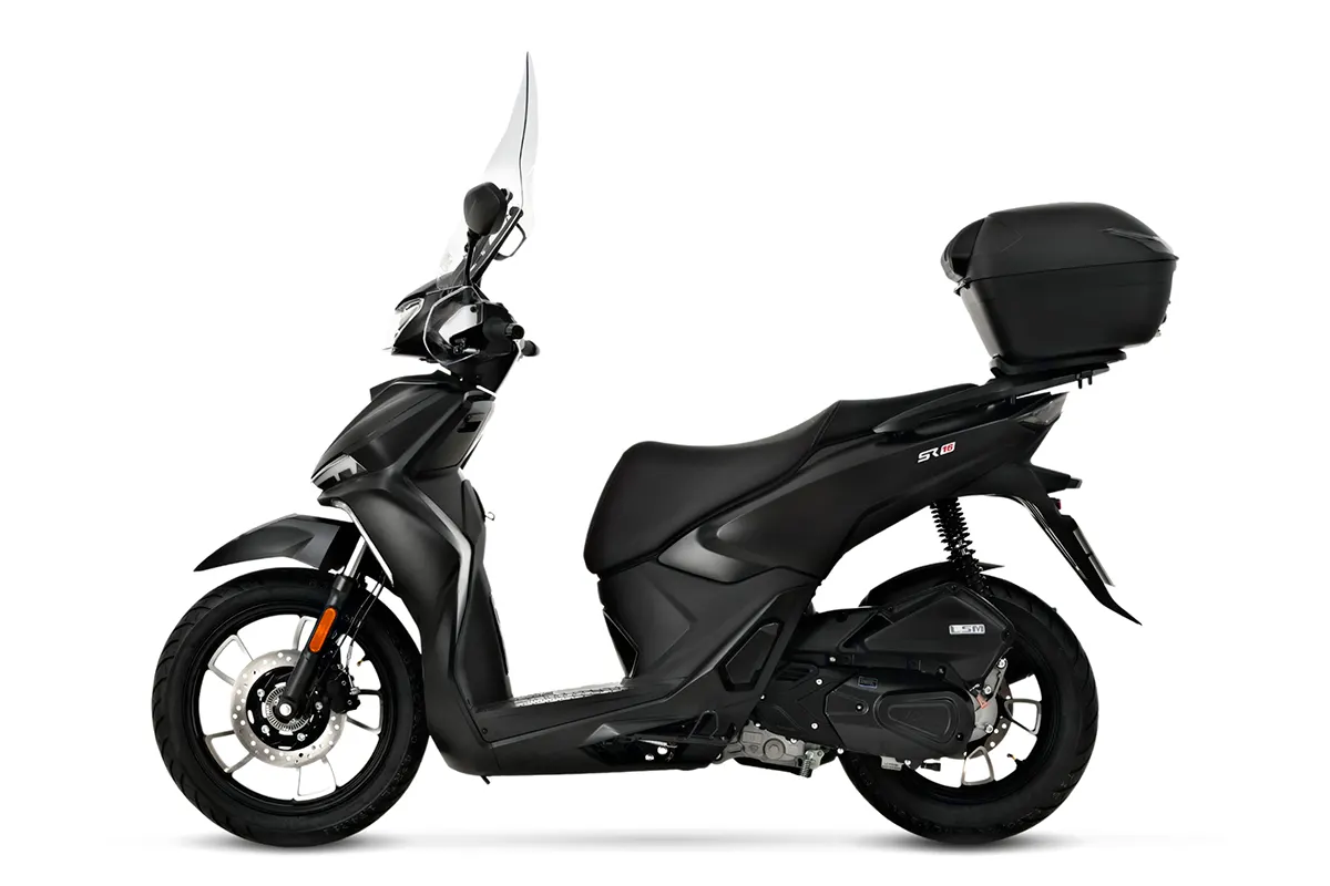 Voge SR16 4V en negro mate, vista lateral derecha